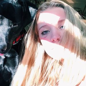 Meet your Posher, Charlotte